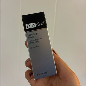 NEW PCA hydrating serum